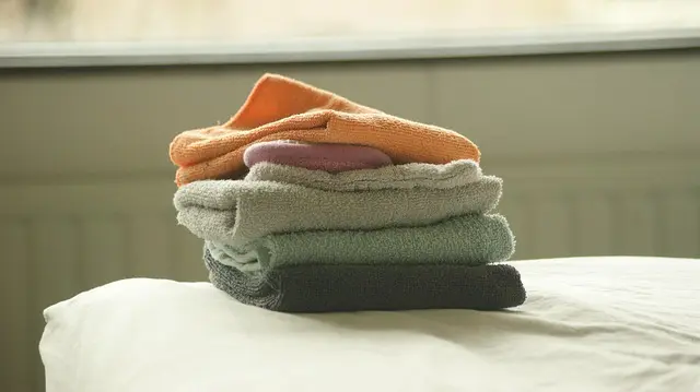 Cómo seleccionar las mejores prendas para un armario elegante