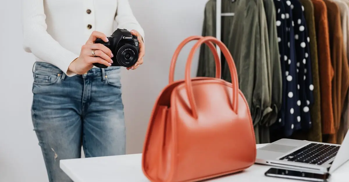 Cómo combinar ropa básica para un look con estilo